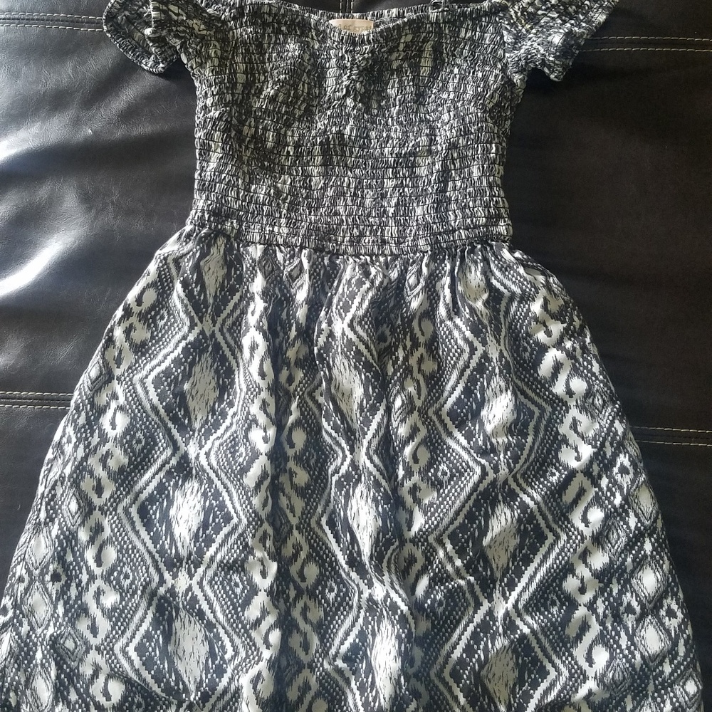 Off shoulder summer dress